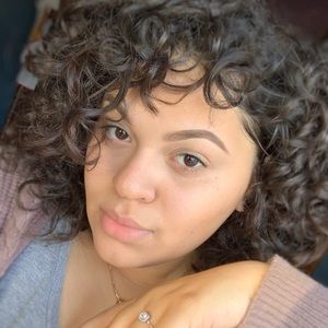 Meet your Posher, Elsa